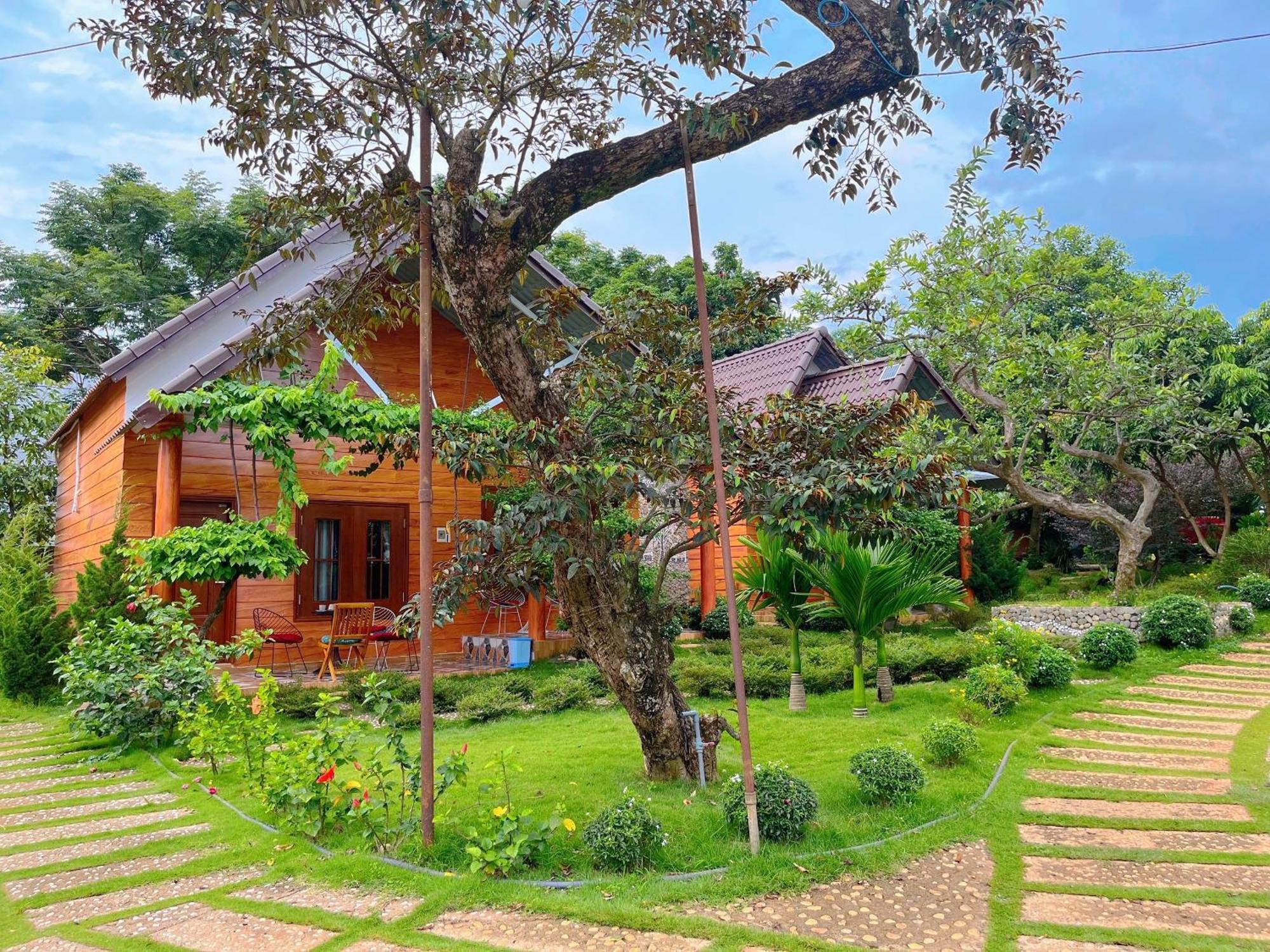 Sora Homestay Plây Ku Exterior foto